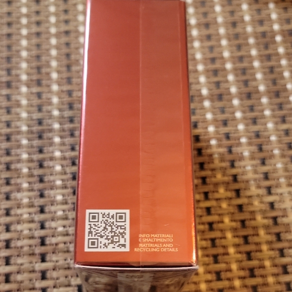 Versace Eros Flame Eau de Parfum 50ml 1.7oz - Picture 2 of 5